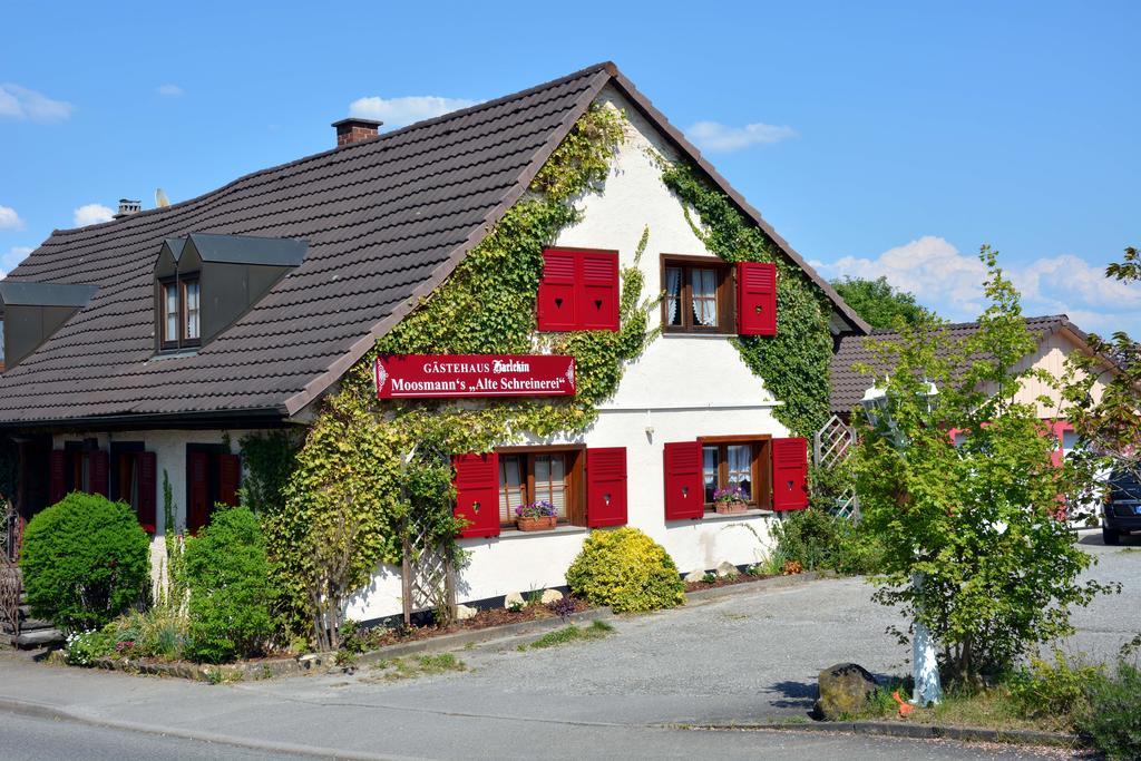 Alte Schreinerei-Auberge Harlekin Randegg Exterior foto